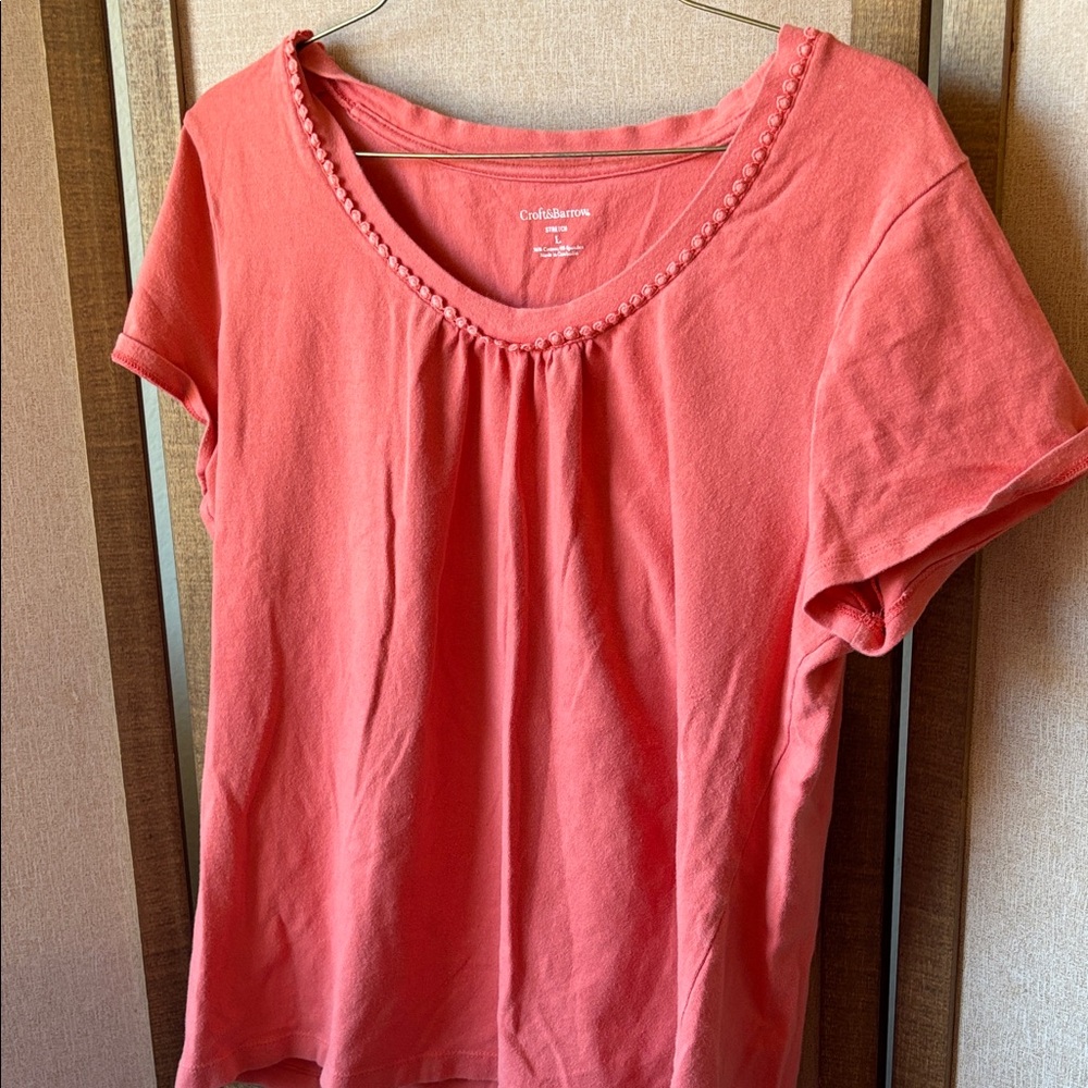 FINAL MARKDOWN Coral Women's Top by Croft & Barrow large